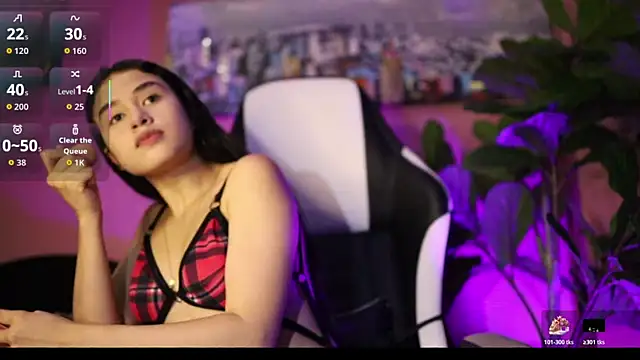 Danaa Rousee  online show from 5, 3, 2026