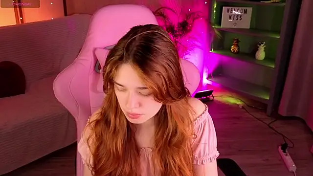 TiffanyVex online show from 22, 4, 2026
