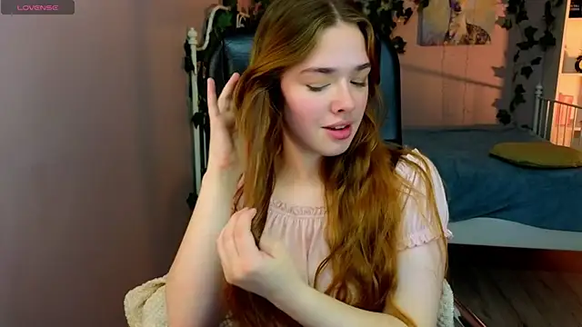 TiffanyVex online show from 11, 4, 2026