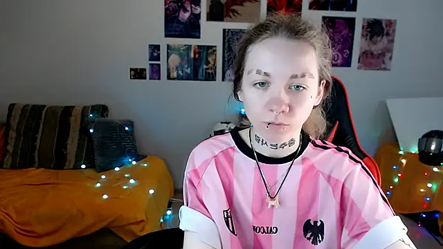 Nica Kawaii online show from 29, 5, 2026