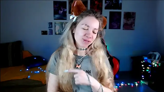 Nica Kawaii online show from 15, 5, 2026