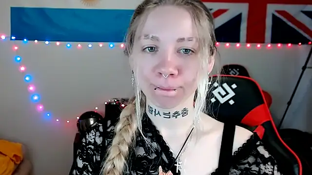 Nica Kawaii online show from 17, 3, 2026