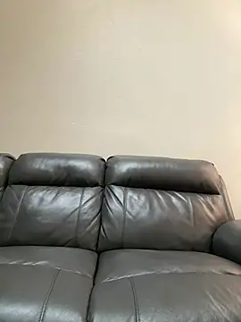 Riasvenenoo online show from 4, 8, 2026