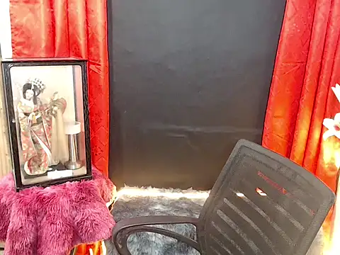 seductive mistress07 online show from 14, 3, 2026