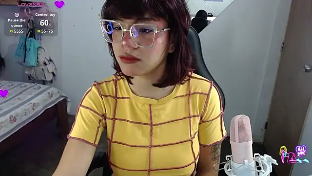 kinky catalina online show from 7, 5, 2026