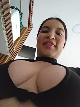 Pretty Julieta online show from 1, 6, 2026