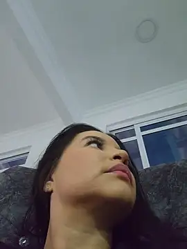 Pretty Julieta online show from 12, 3, 2026