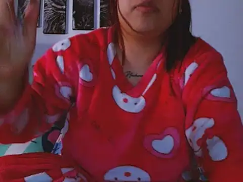 nahomy05 online show from 5, 3, 2026