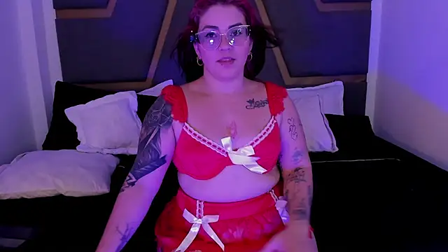 juana valkiria online show from 15, 7, 2026