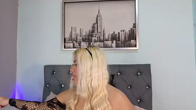 IvonnyBon gh online show from 10, 5, 2026
