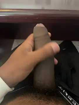 Snapshot of sexcboi69 chatting on 29, 4, 2026 sexcboi69 online show from 29, 4, 2026