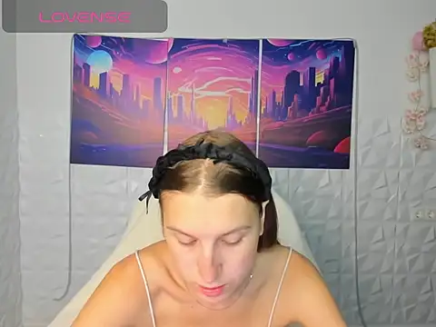 Xenia paradise online show from 10, 6, 2026