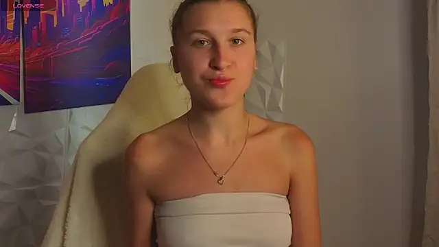 Xenia paradise online show from 25, 6, 2026