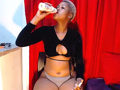 DarkDivva18 online show from 30, 4, 2026