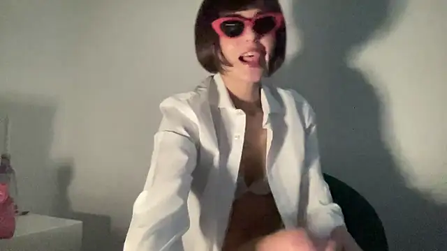 SlowVenomXX online show from 24, 3, 2026