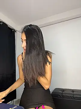 leilani X online show from 27, 4, 2026