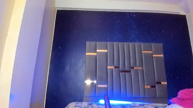 ChannelQueen online show from 9, 4, 2026