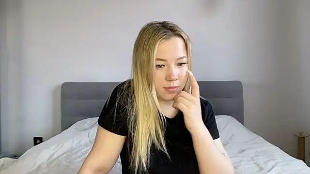 alyrasun online show from 21, 4, 2026