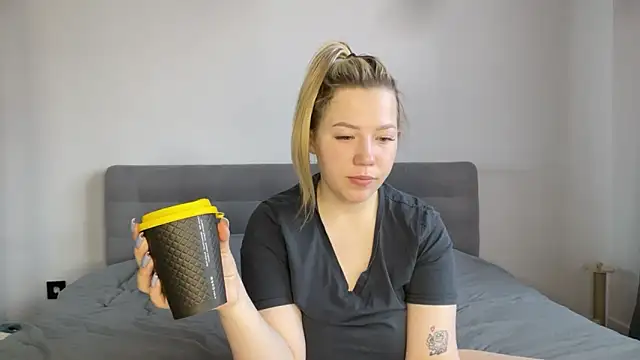 alyrasun online show from 19, 3, 2026