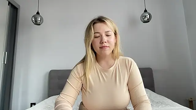alyrasun online show from 21, 6, 2026