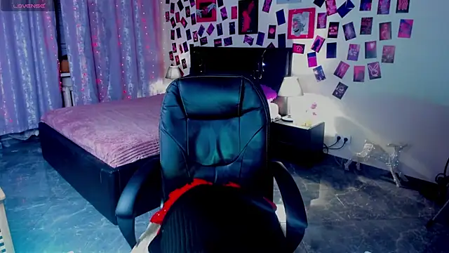 AmeliaMerris online show from 1, 4, 2026