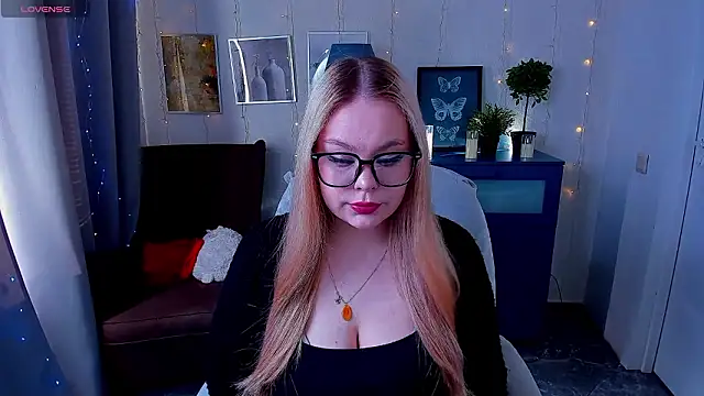 AmeliaMerris online show from 13, 3, 2026