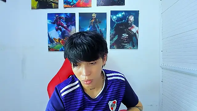 ivyheat3 online show from 18, 4, 2026