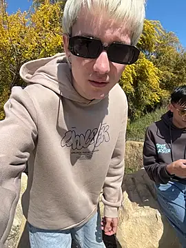 AlphaTwinks online show from 26, 3, 2026