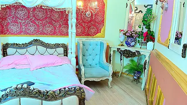 Sienna Dark online show from 25, 5, 2026