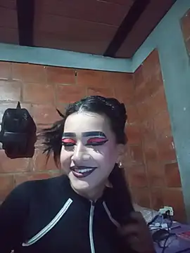 Sienna Dark online show from 16, 6, 2026