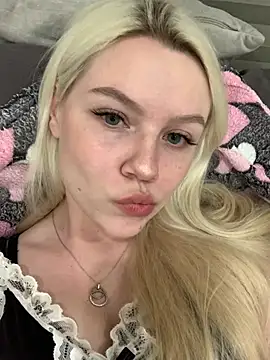 Snapshot of Sweet_Ria chatting on 20, 6, 2026 Sweet Ria online show from 20, 6, 2026