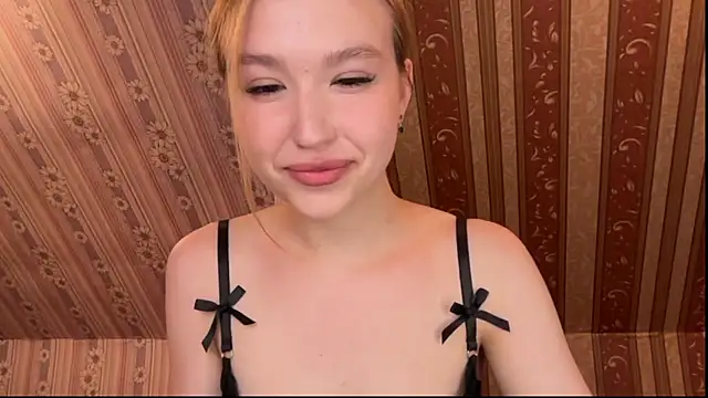 Anne Blossomm online show from 15, 5, 2026
