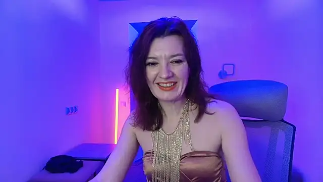 Bonnie Naughtyy online show from 27, 4, 2026