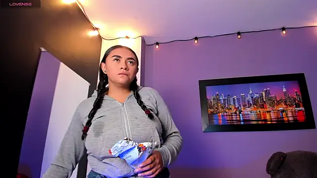Lucyy tits online show from 17, 6, 2026