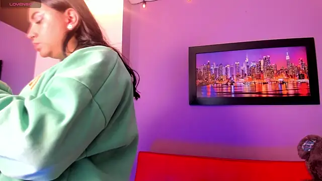 Lucyy tits online show from 19, 6, 2026