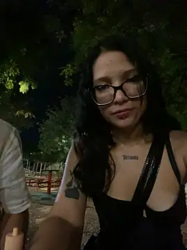 Petite Artemis online show from 7, 4, 2026