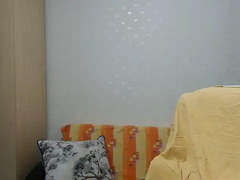 BlondEagleMuscle online show from 17, 7, 2026