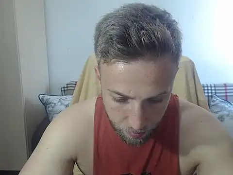 Snapshot of BlondEagleMuscle chatting on 5, 6, 2026 BlondEagleMuscle online show from 5, 6, 2026