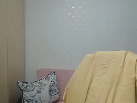 Snapshot of BlondEagleMuscle chatting on 27, 5, 2026 BlondEagleMuscle online show from 27, 5, 2026