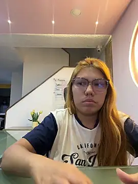 Lia Sterling online show from 20, 3, 2026