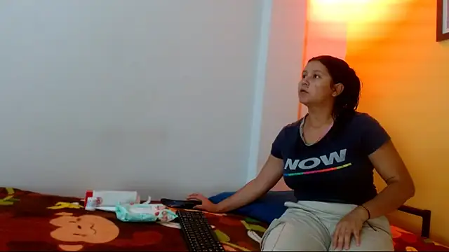 sashabigboobs69 online show from 2, 4, 2026