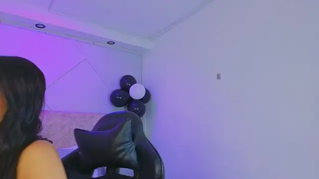 j belle  online show from 20, 3, 2026