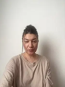 MilaDiva34 online show from 16, 3, 2026