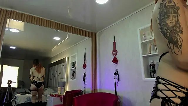ZoeTaylorl online show from 23, 5, 2026