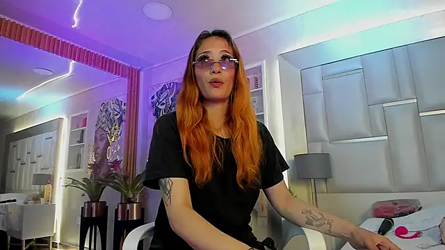 ZoeTaylorl online show from 30, 3, 2026