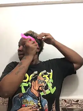 suggar mommy777 online show from 17, 4, 2026