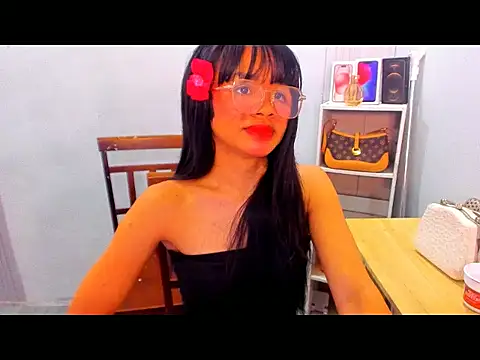 YunaBigCock online show from 4, 8, 2026