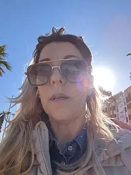 ManuelaX online show from 20, 2, 2026