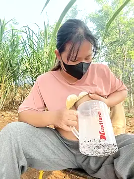 Tini-mimi online show from 31, 3, 2026