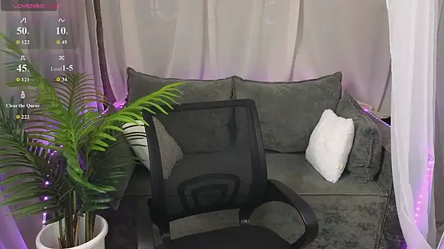  amymoore  online show from 9, 7, 2026